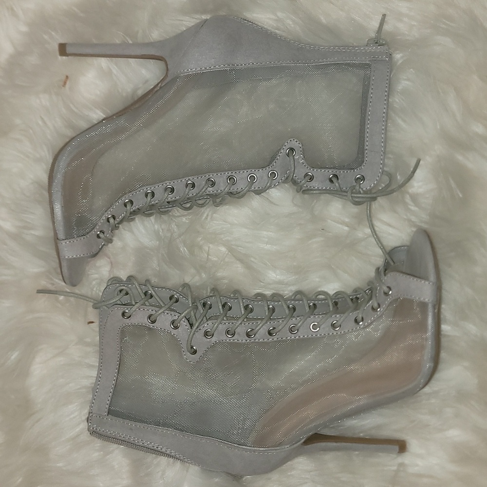 New light gray and suede with mesh sides ankle boots size 5. 5